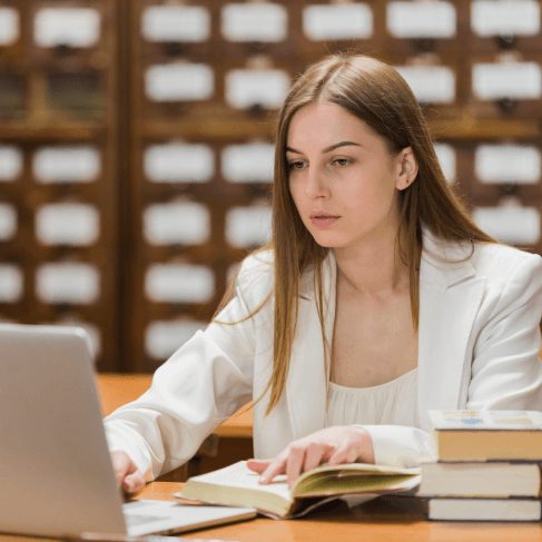 Student using Pittsburgh based Academic translation services to translate conference papers, theses and journals.