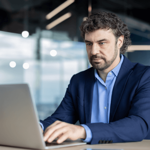 An expert providing Financial translation services in Pittsburgh helps businesses navigate complex financial regulations.