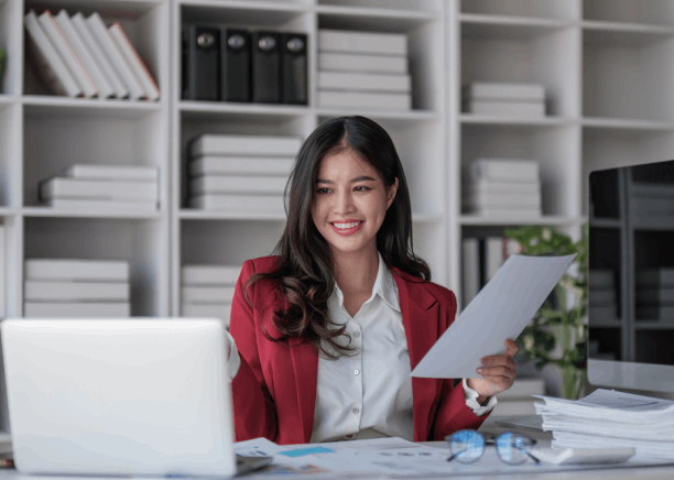 Translator working on translating immigration documents in Penn Hills for USCIS, ensuring accuracy and compliance.
