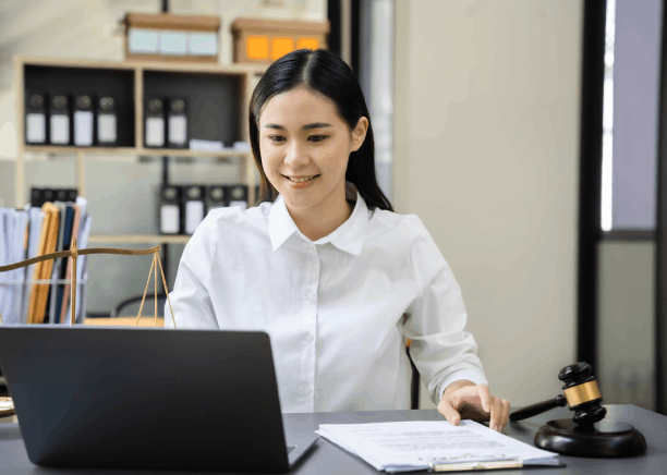 Lawyer in West Mifflin using expert translation service for legal documents like contracts and affidavits with high accuracy.