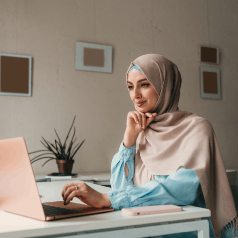 A customer is running a global ad campaign and using Arabic Translation Service in Pittsburgh for business marketing content.