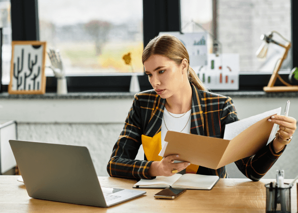 A translator preparing legal docs for local courts in Pittsburgh, ensuring compliance with court and agency requirements.