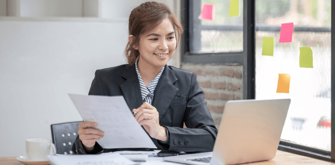 A translator providing professional language in Pittsburgh, helping multilingual communities with accurate translations.